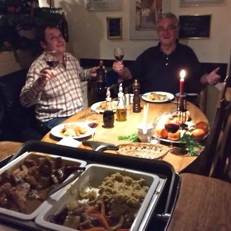 Osteria La Montanara Värdshus *